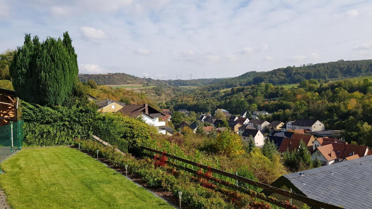 Ferienwohnung Weserbergland Beverungen Bagian luar foto